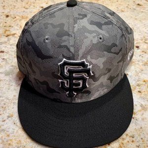 San Francisco Giants Camo Hat (Size 7 5/8)